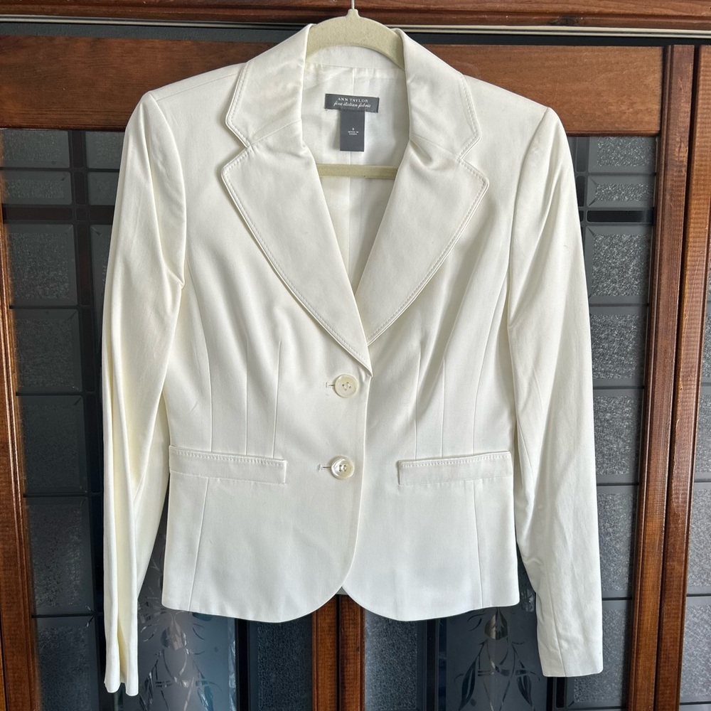 Ann Taylor White Women's Suit Jacket